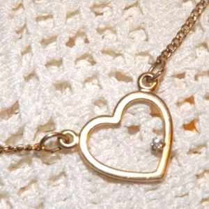 Artistry Diamond Heart necklace -VINTAGE